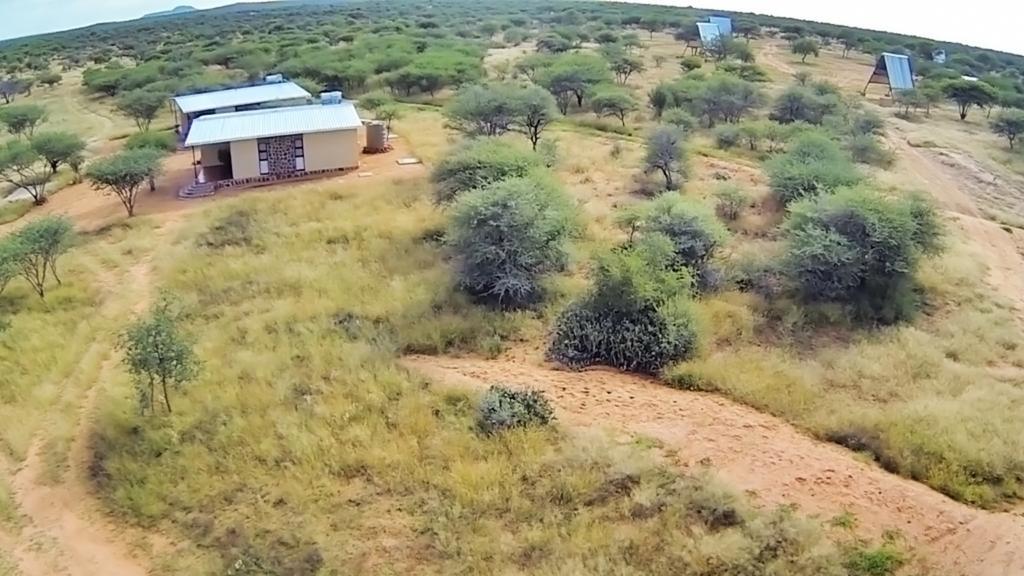 Okazize Ovita Wildlife Restcamp חדר תמונה